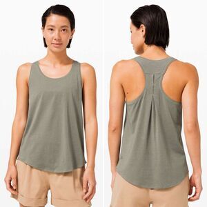 Lululemon Love Tank Pleated in Grey Sage Size 10